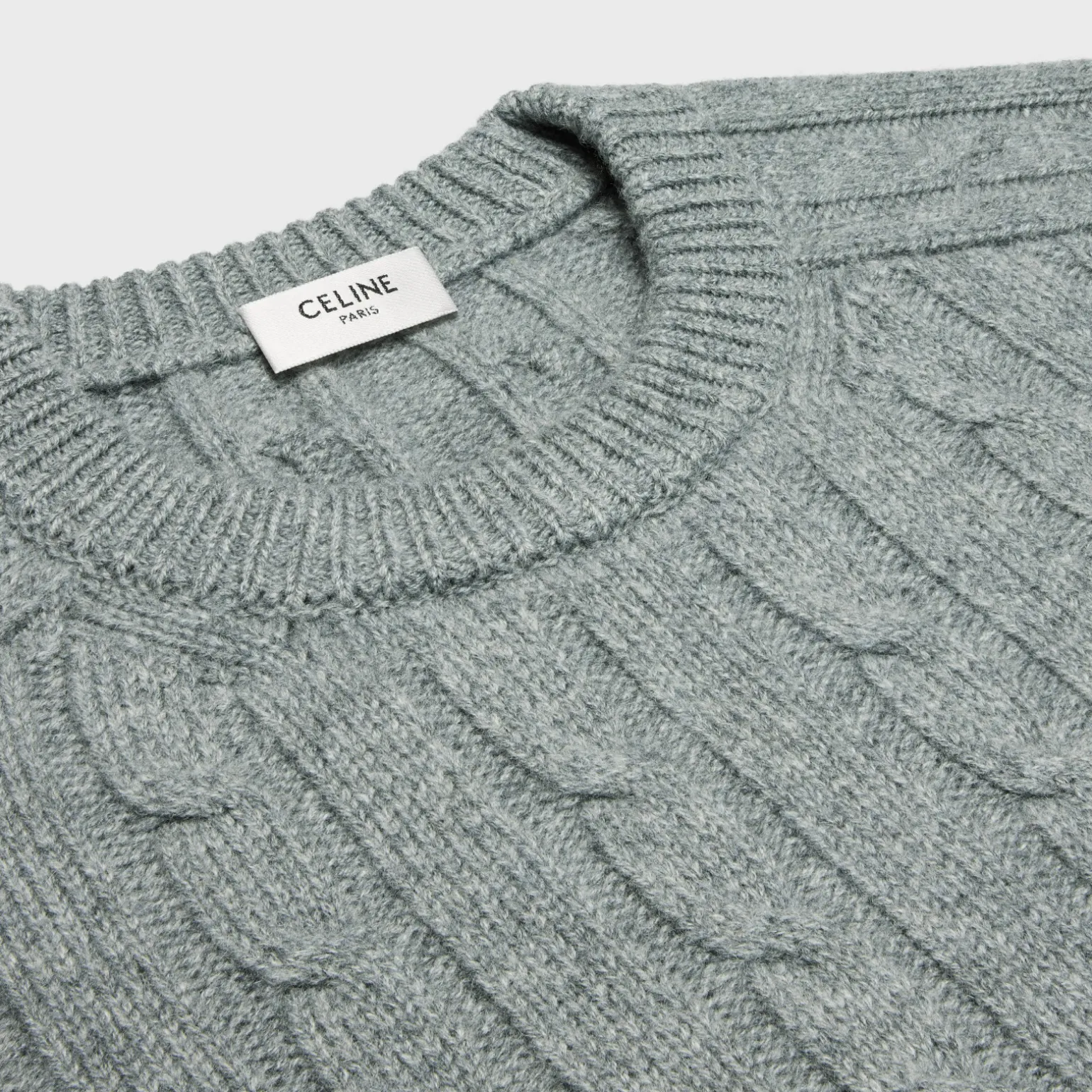 cable-knit triomphe sweater in cashmere