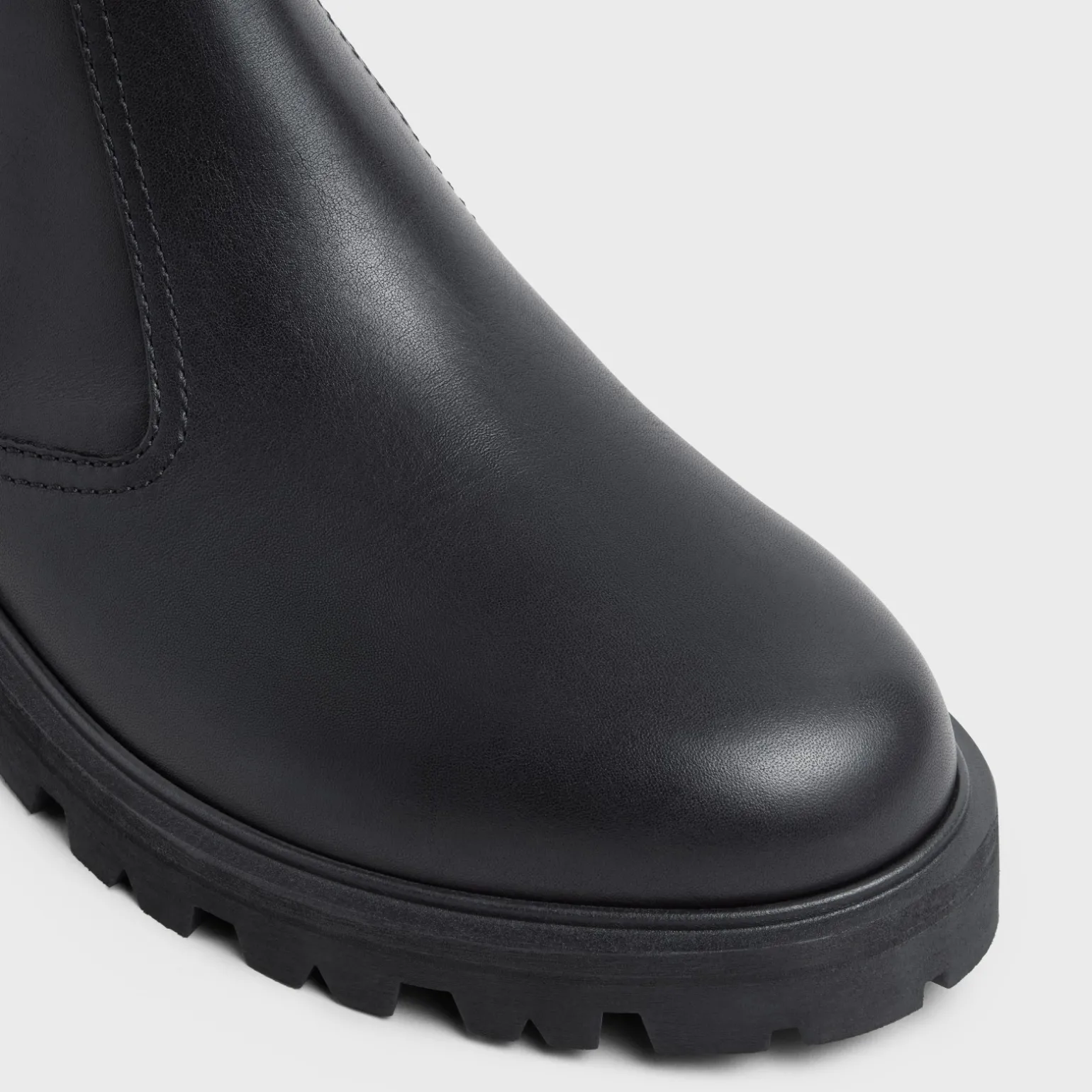 CELINE MARGARET CHELSEA BOOT in SHINY BULL