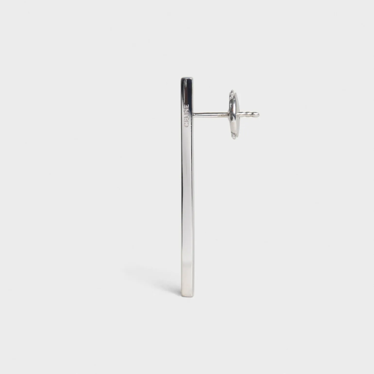 Celine Sentimental Straight Earring in White Gold and Diamond