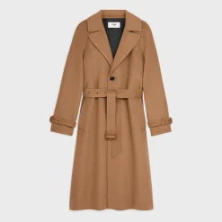 coat in camel cloth