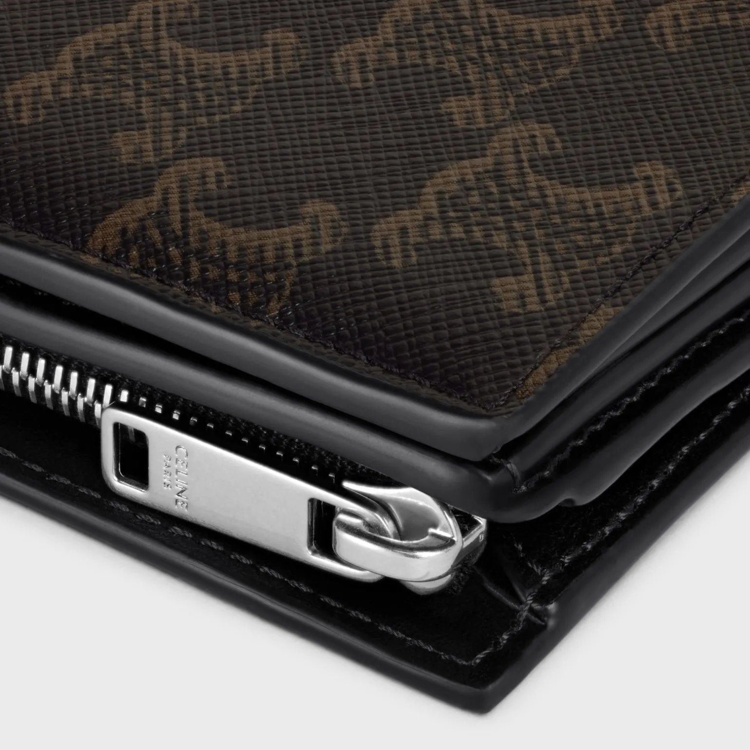 Compact Wallet in Triomphe Canvas