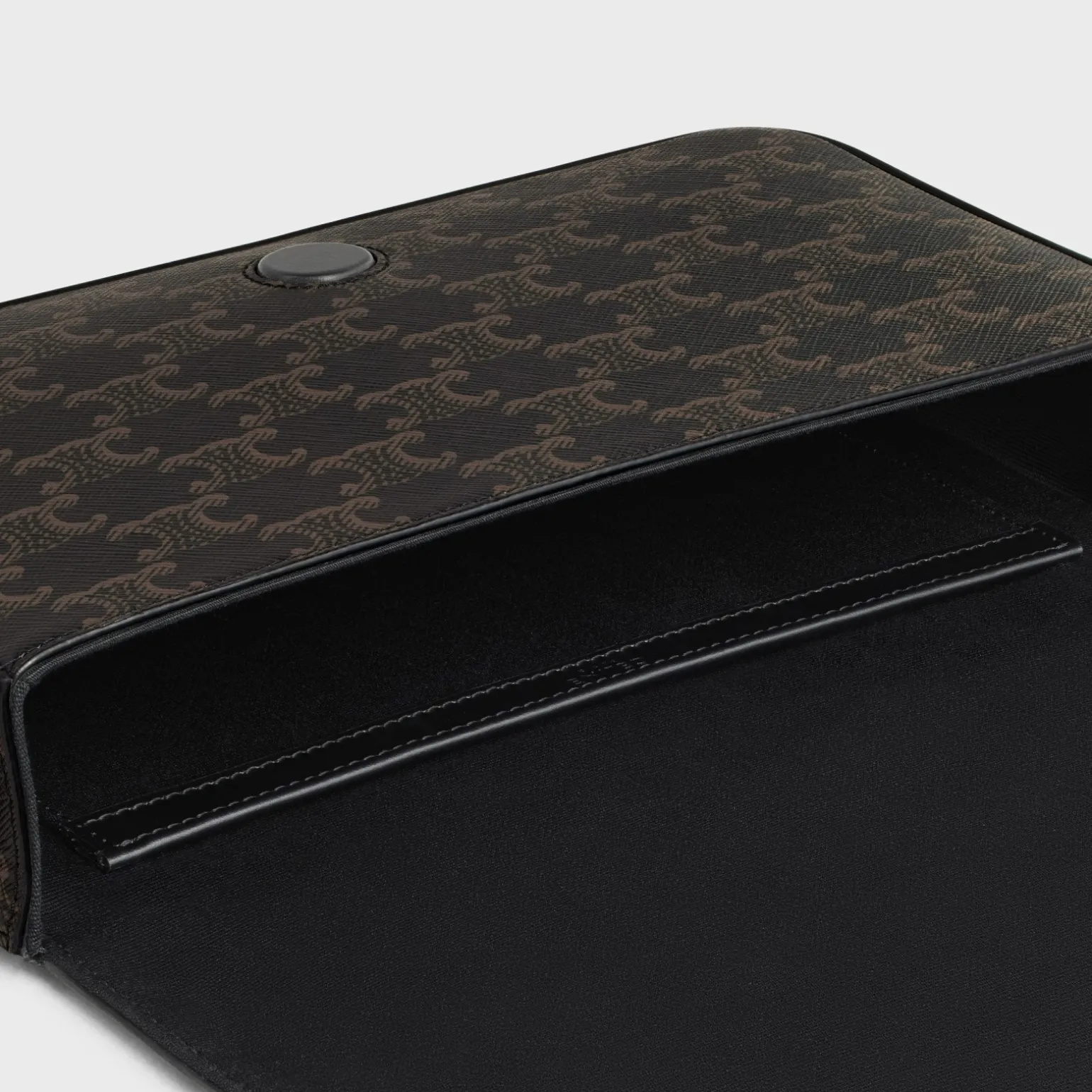 Flap Messenger in TRIOMPHE CANVAS AND CALFSKIN
