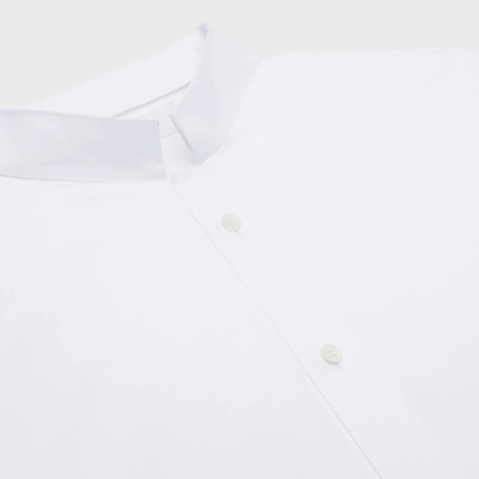 loose shirt with inverted collar in cotton poplin