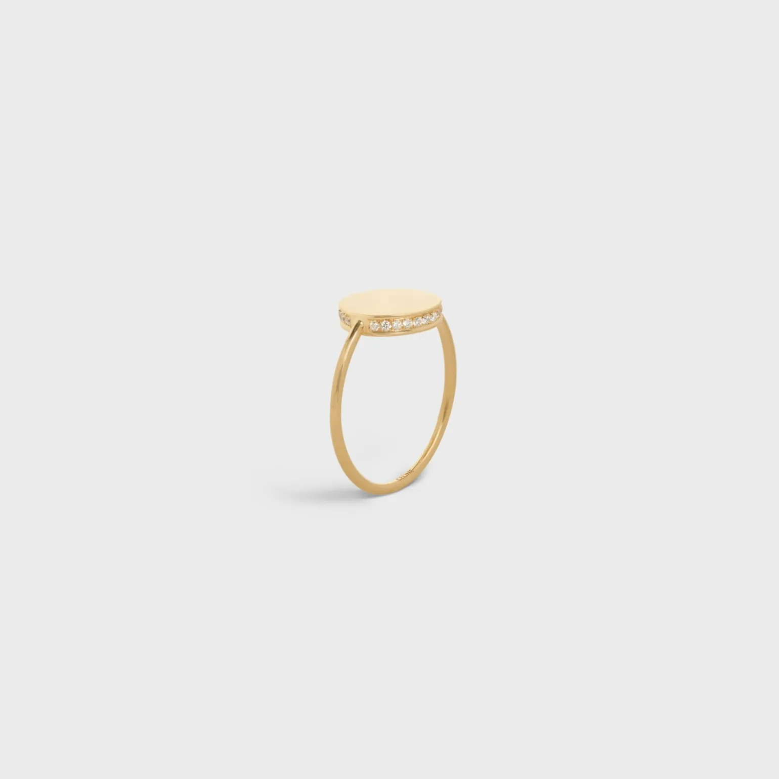 Medaille Celine Ring in Yellow Gold and Diamonds