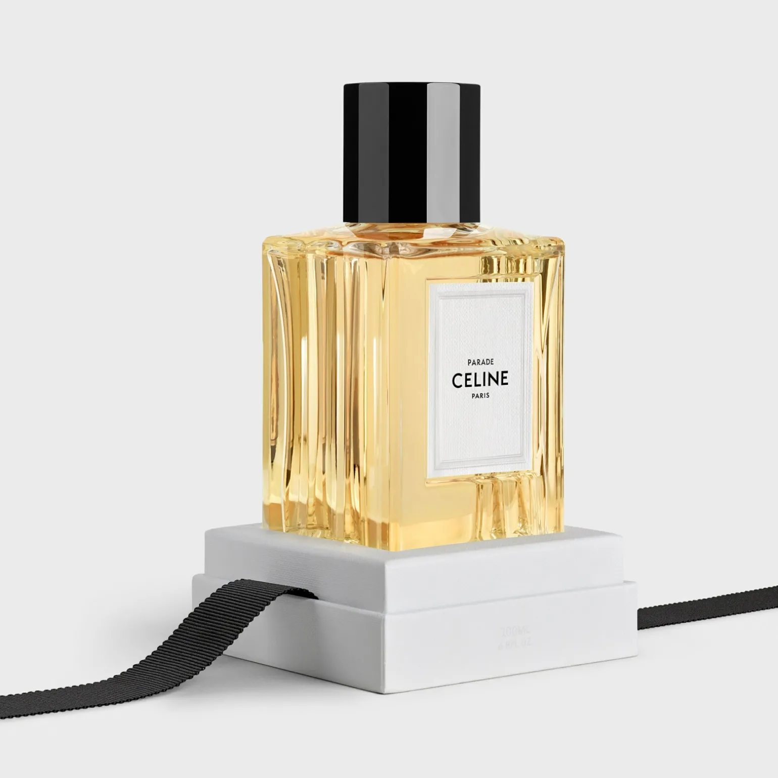PARADE EAU DE PARFUM 200mL