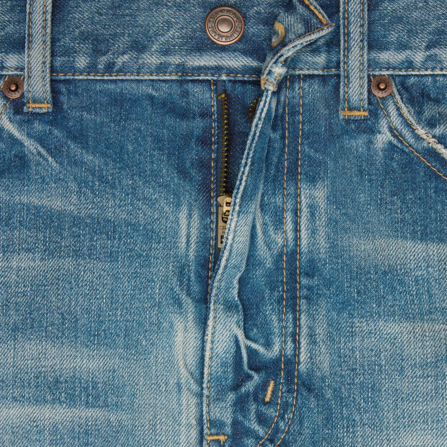 skate shorts in electric sky wash denim