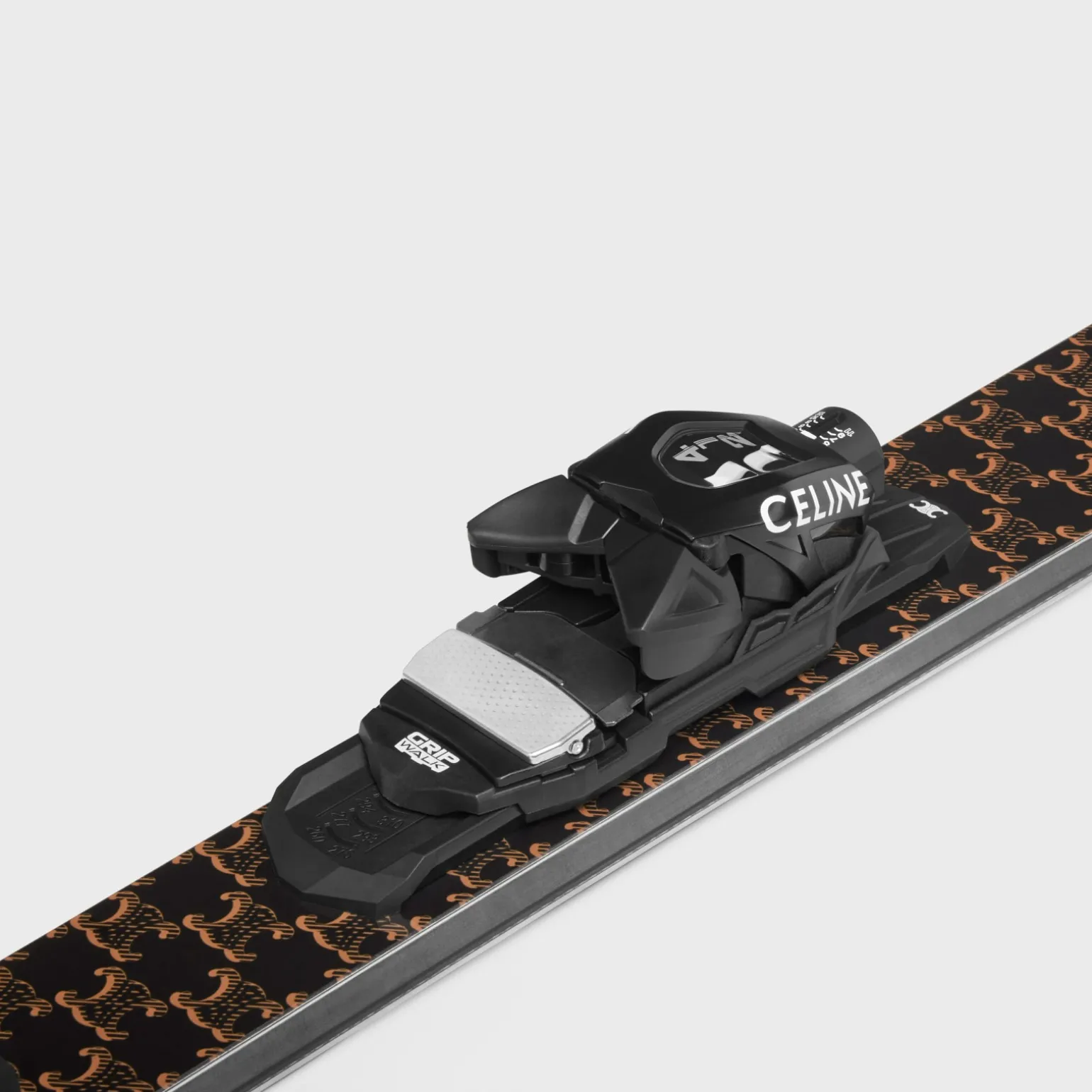 SKI in WOOD, TITANIUM & FIBER GLASS