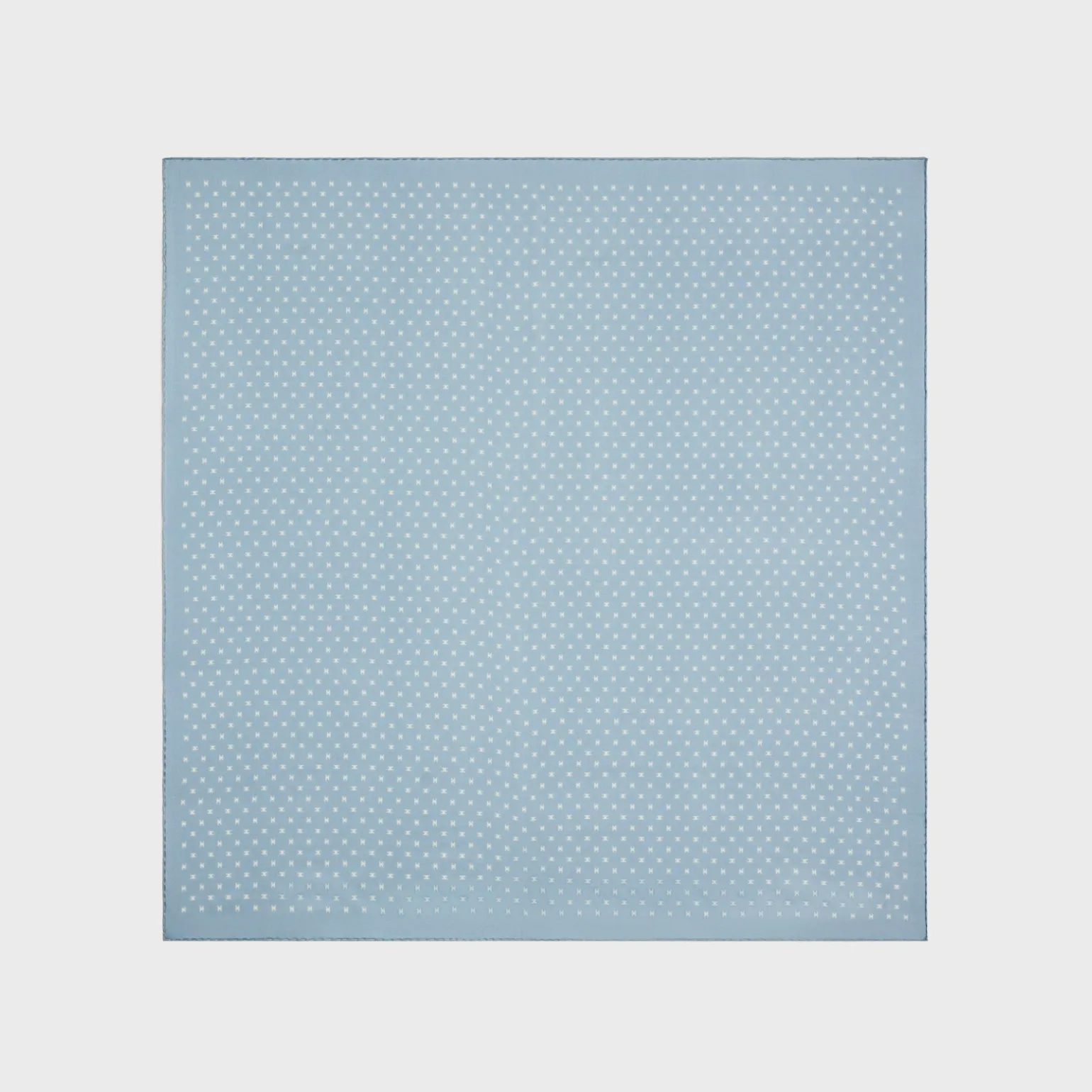 square in triomphe silk twill