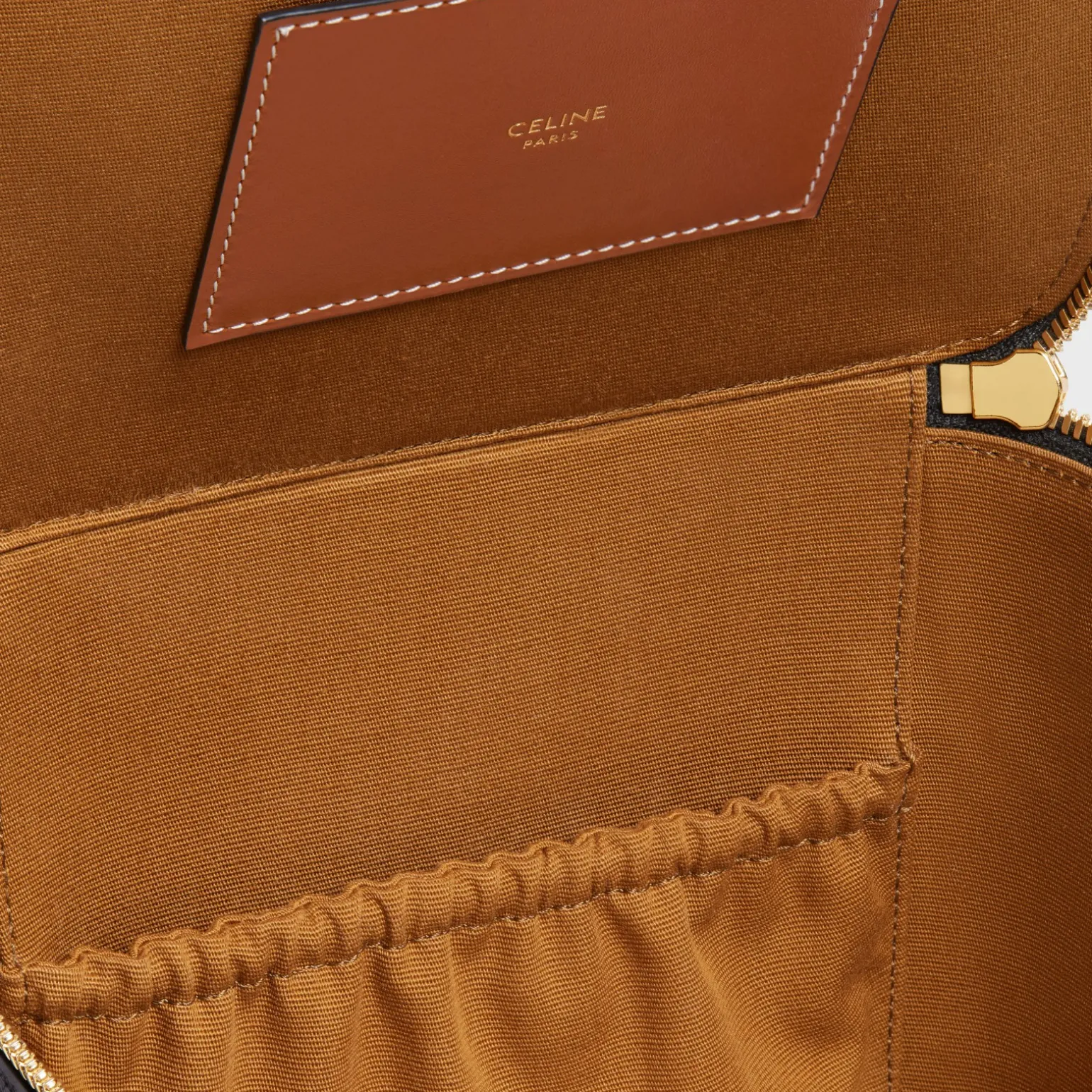 SQUARE VANITY CASE IN TRIOMPHE CANVAS AND CALFSKIN