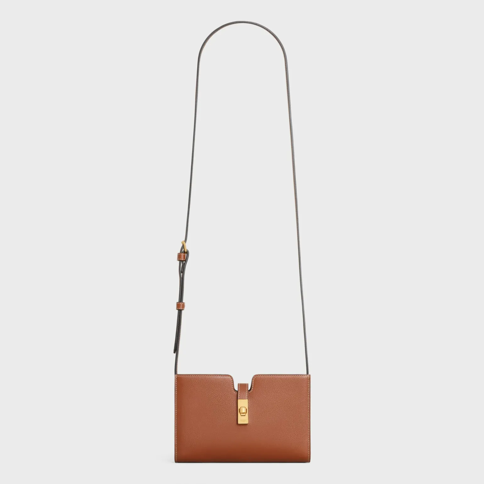 16 STRAP POCHETTE in SUPPLE CALFSKIN
