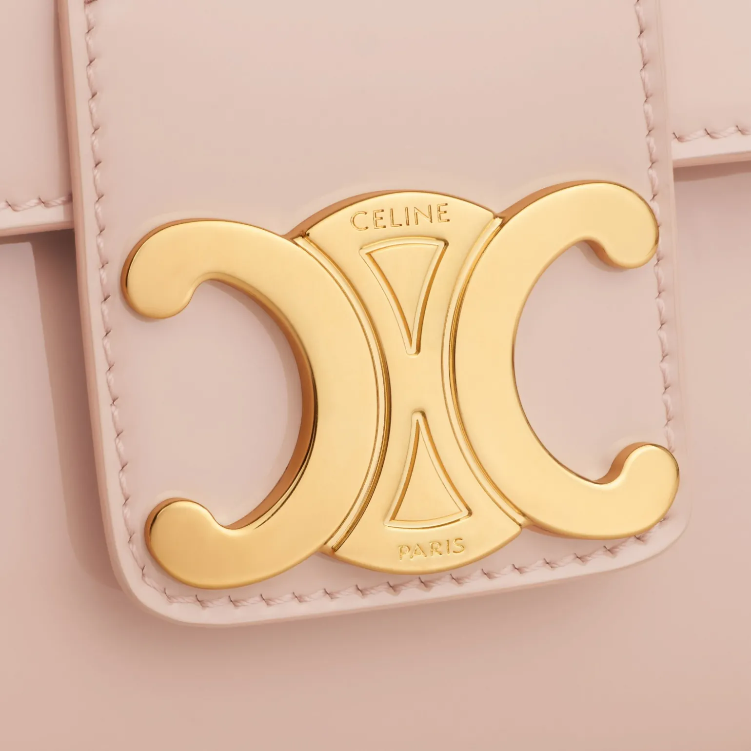 TEEN CELINE VICTOIRE BAG in PATENT CALFSKIN
