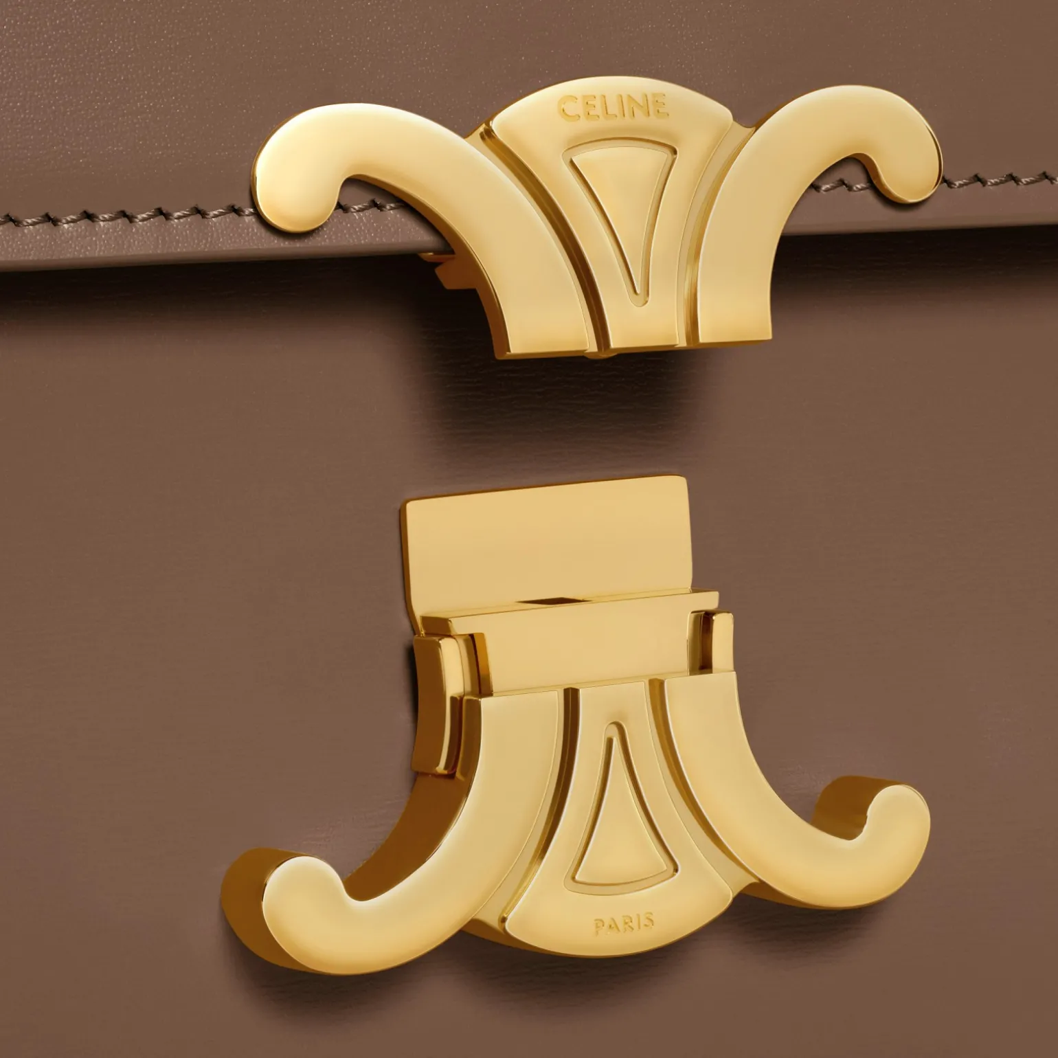 Teen Triomphe Bag in shiny calfskin