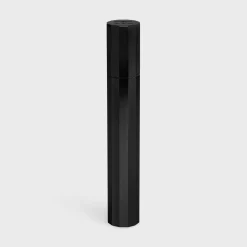 Toothbrush case in aluminium