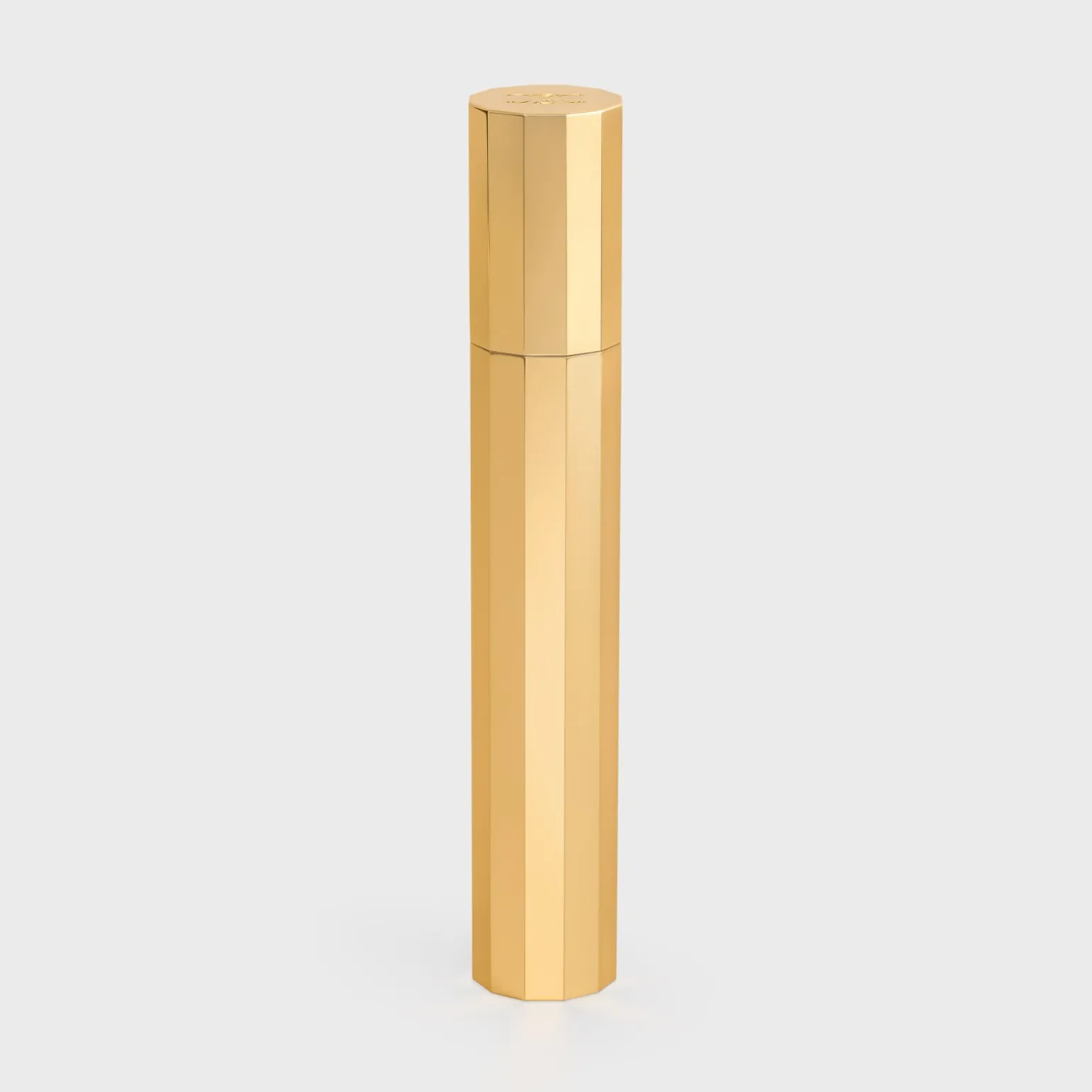 Toothbrush case in aluminium