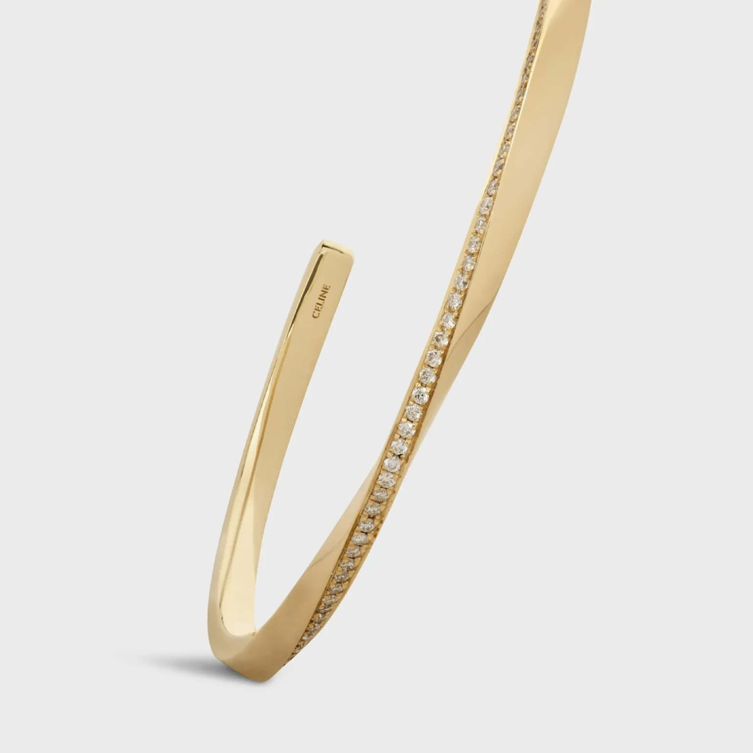 Torsion Bracelet in Yellow Gold and Diamonds