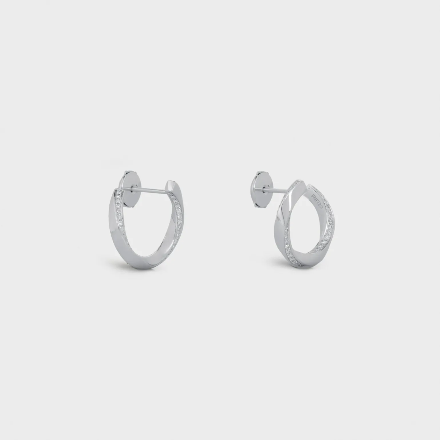 Torsion Earrings in White Gold and Diamonds