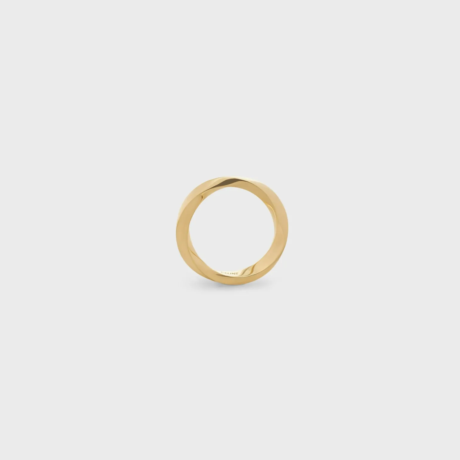 Torsion Ring in Yellow Gold