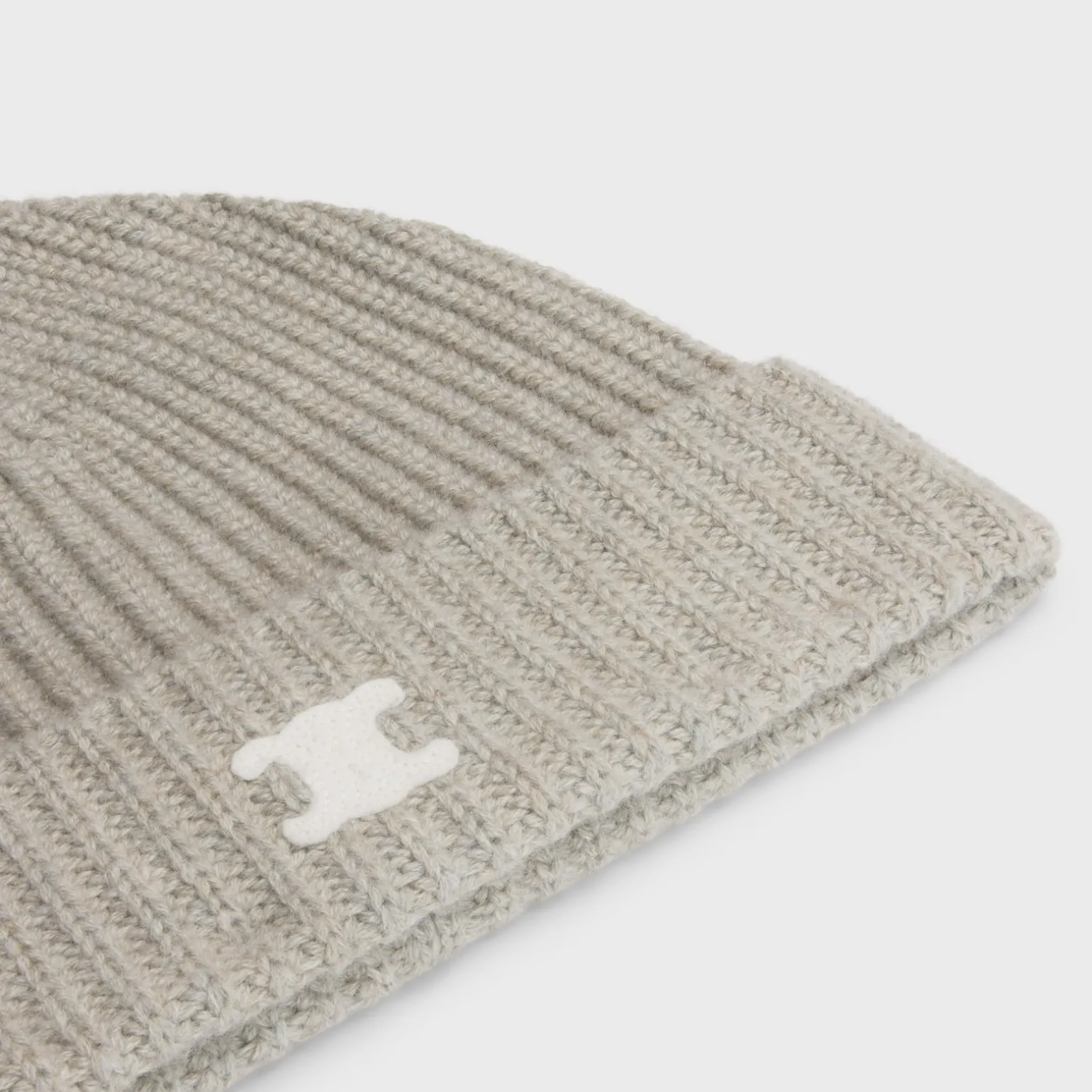 Triomphe beanie in heritage cashmere
