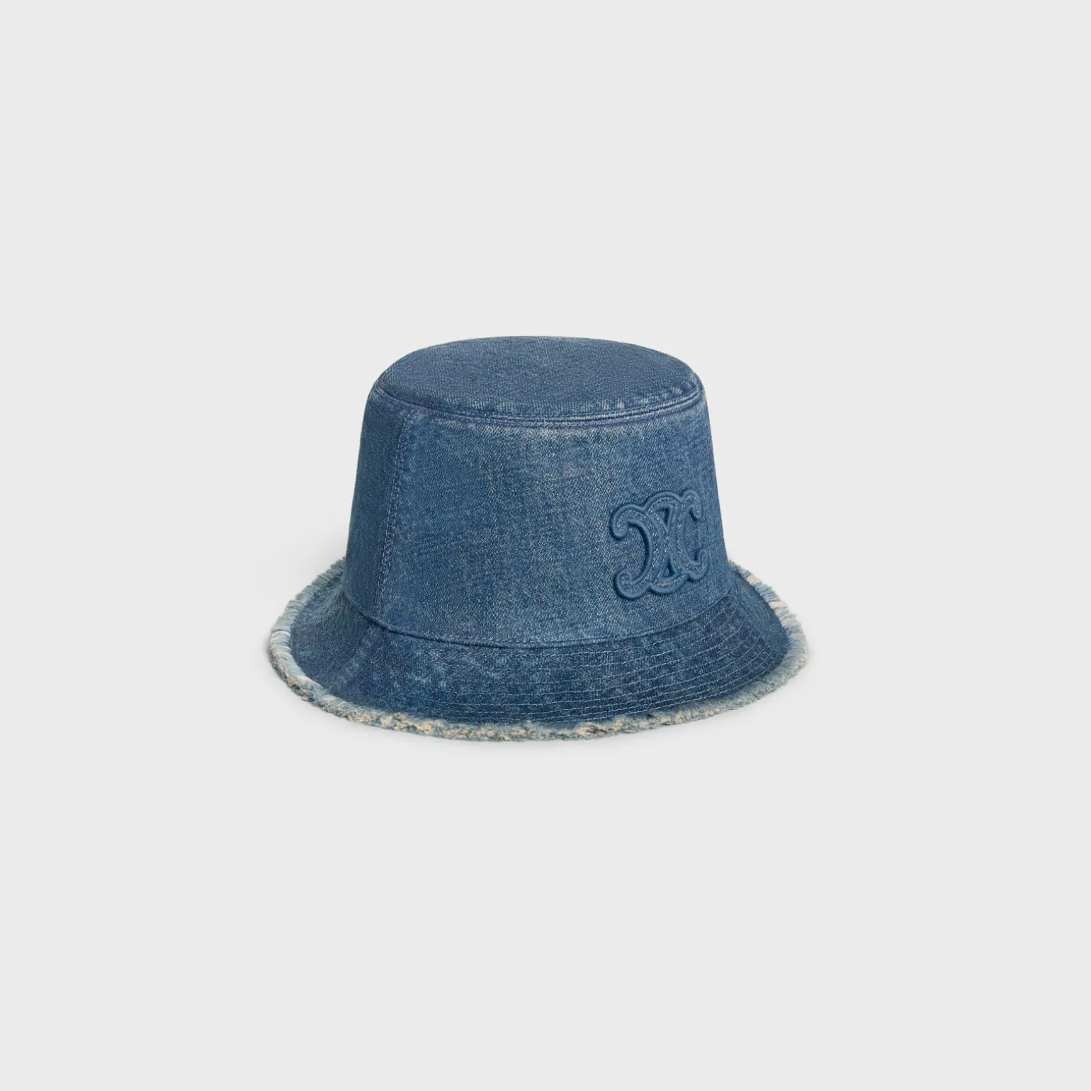 triomphe bucket hat in dark union wash denim