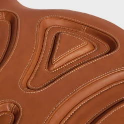Triomphe couch in smooth calfskin