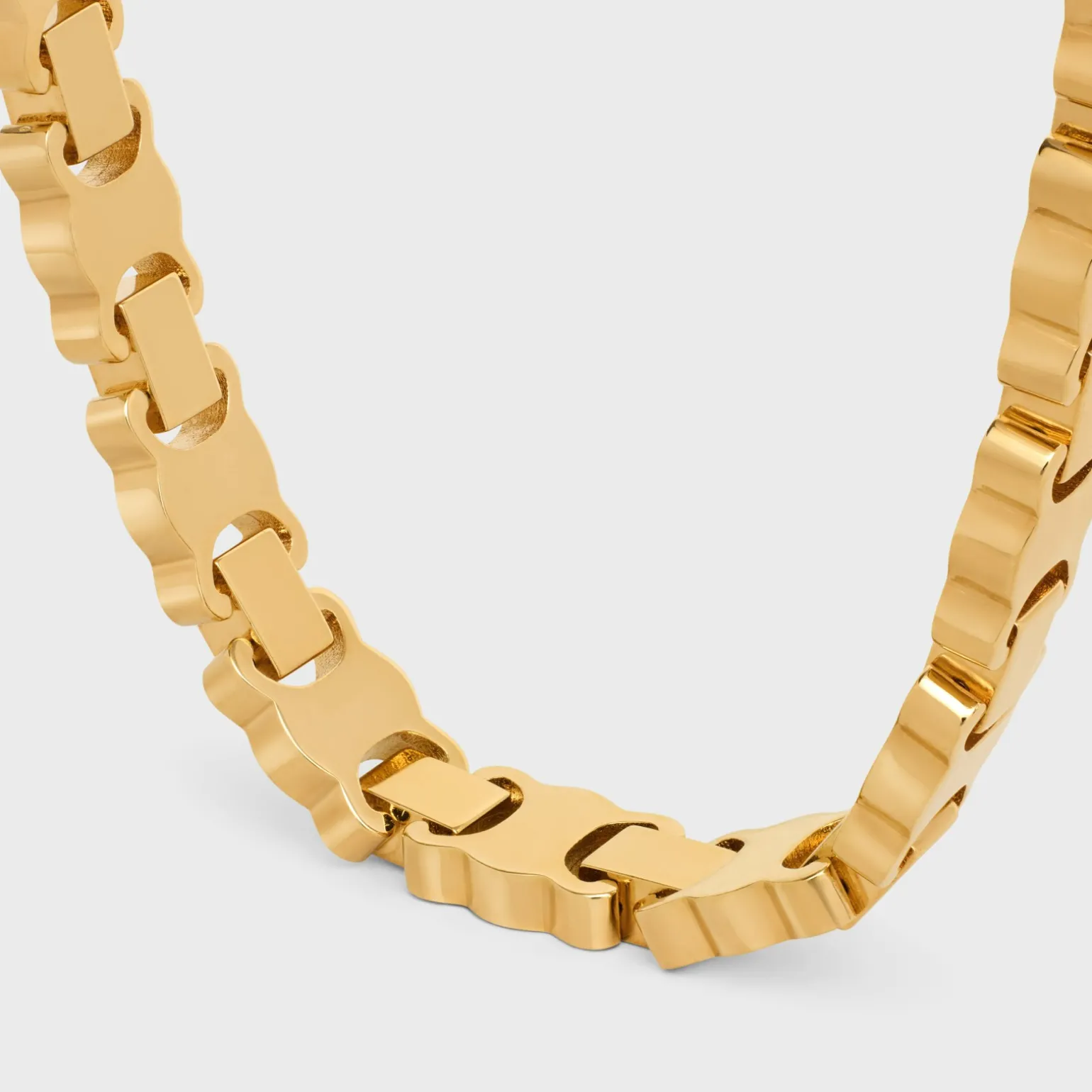 Triomphe Link Bracelet in Brass with Gold Finish