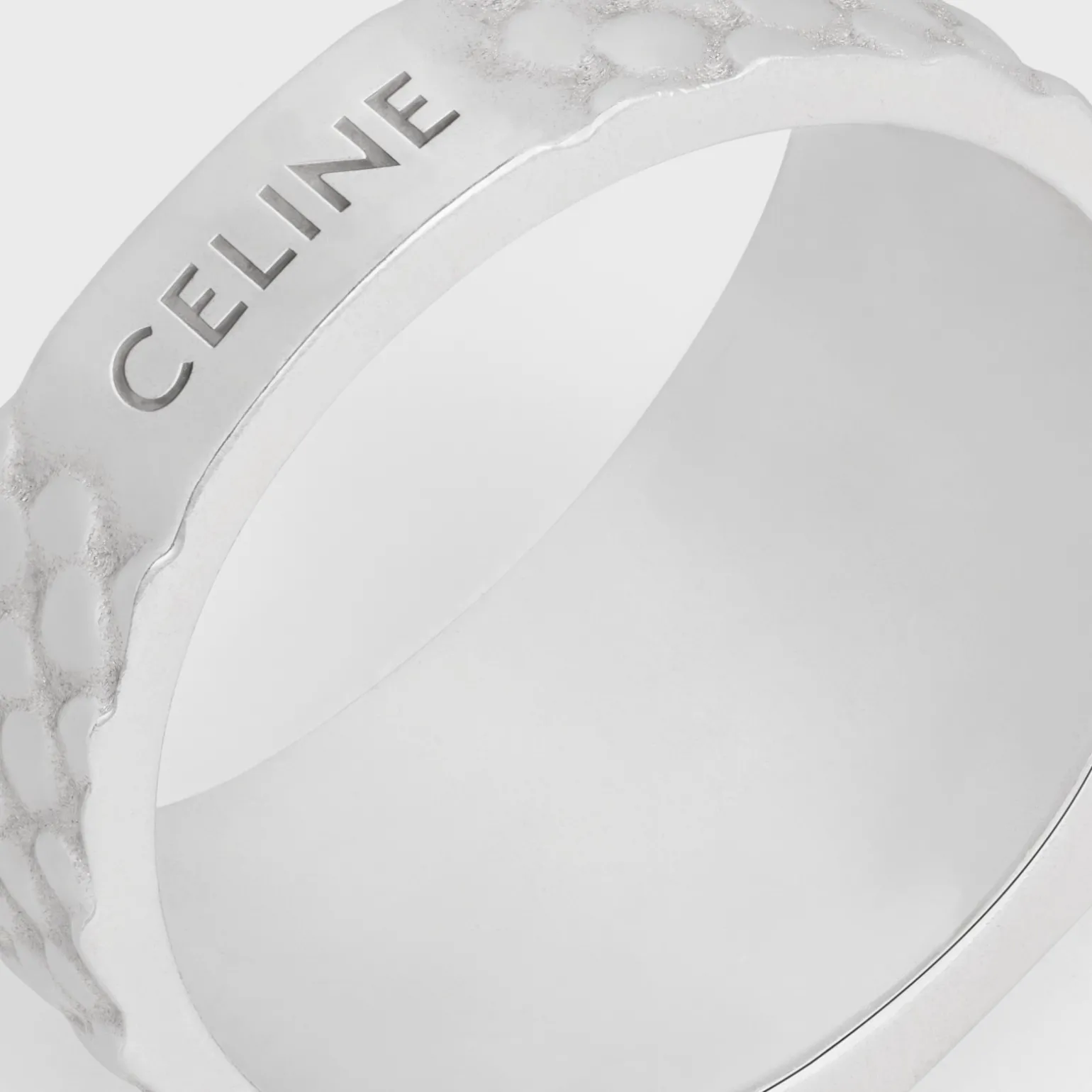 Triomphe Python Signet Ring in Onyx and Sterling Silver with Rhodium finish