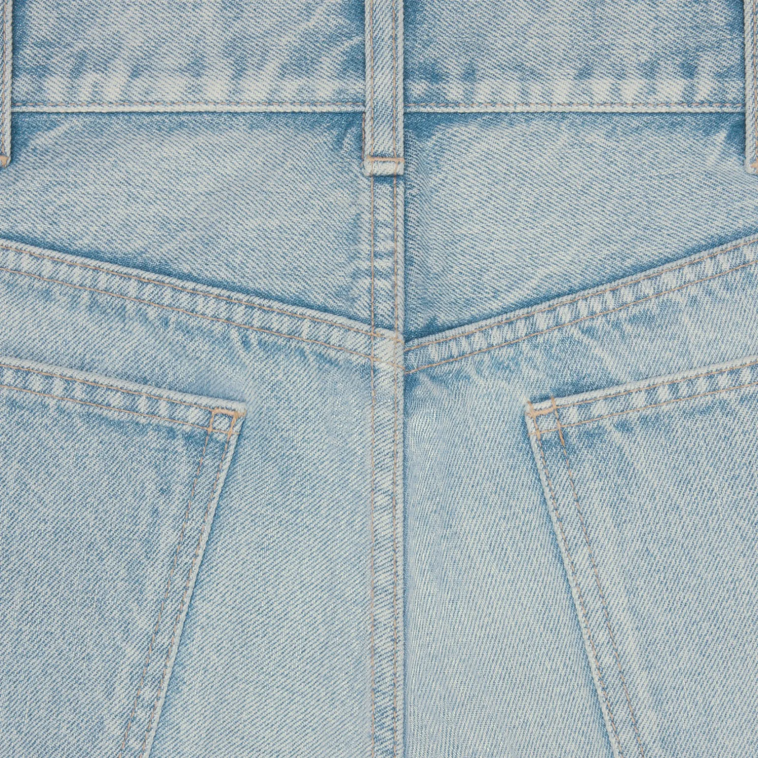 wesley shorts in horizon wash denim