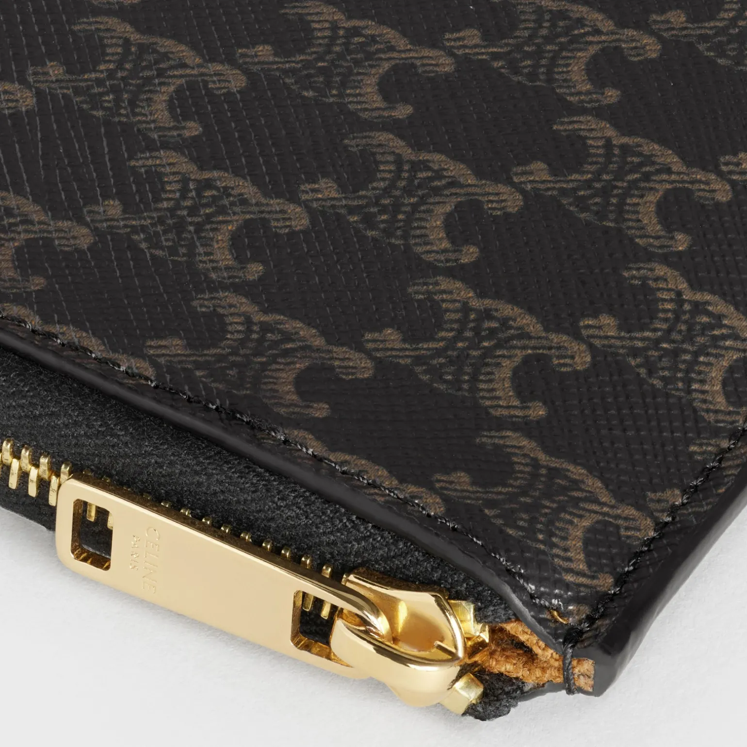 Zipped Purse with removable card holder in Triomphe Canvas and Lambskin
